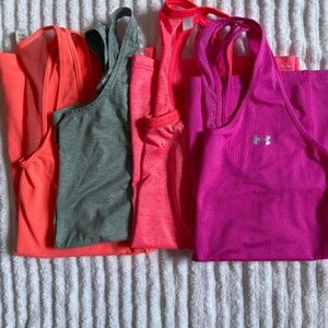 Set of 4 UnderArmour Size Medium Workout Tanks